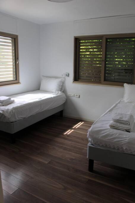 Villa קשת בענן Modi'in Exterior foto